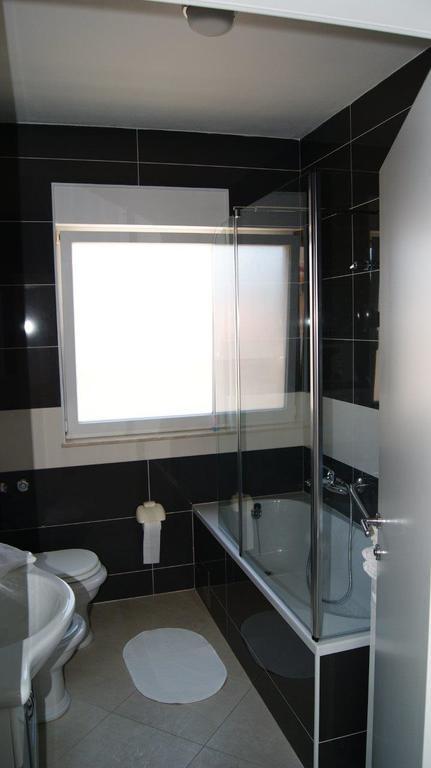 Feelgood Apartments Podstrana Kamer foto
